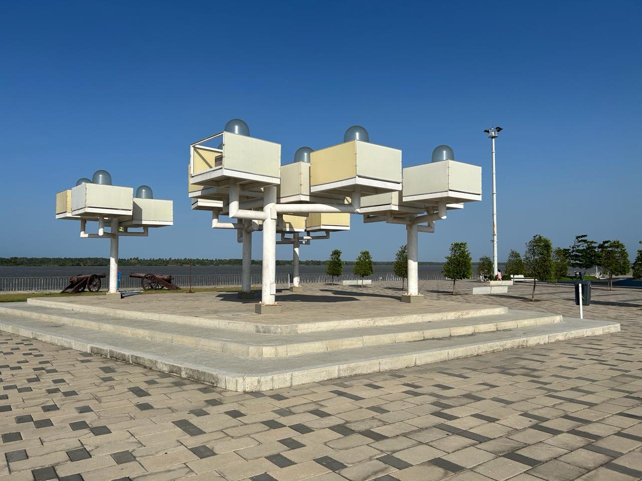 Plaza de Luces at El Gran Malecón, an open public square in Barranquilla